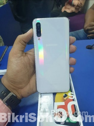 Samsung Galaxy A50